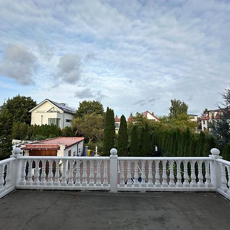 Lezzet B&B Pokoj Goscinny & Turkishrestaurant Varsavia Esterno foto