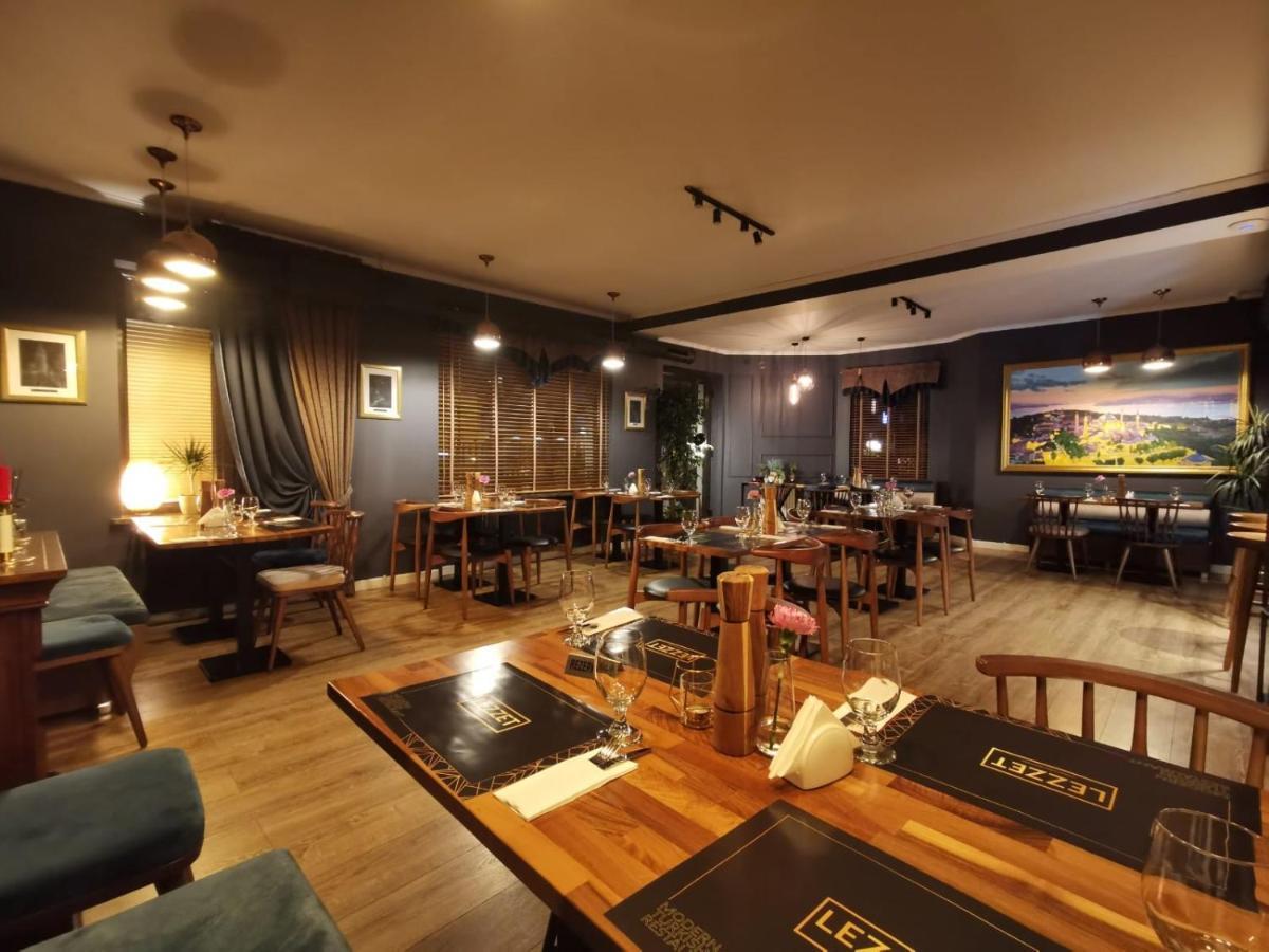 Lezzet B&B Pokoj Goscinny & Turkishrestaurant Varsavia Esterno foto